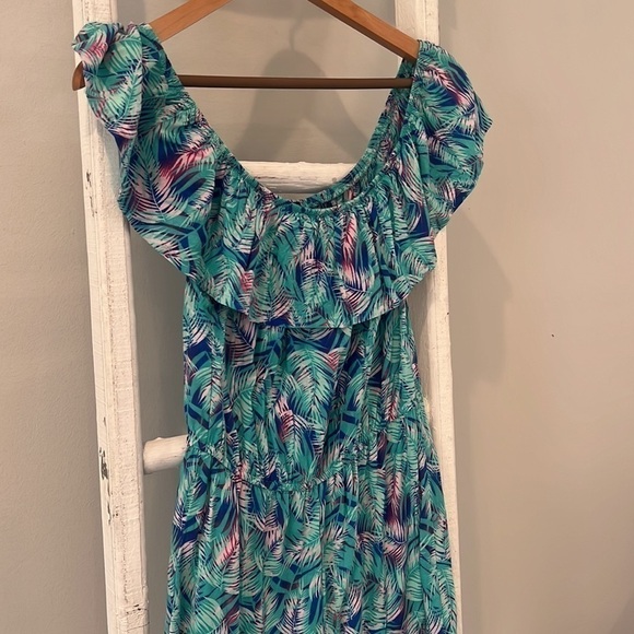 Atmosphere tropical palm off the shoulder ruffle romper size 6 - Picture 2 of 8